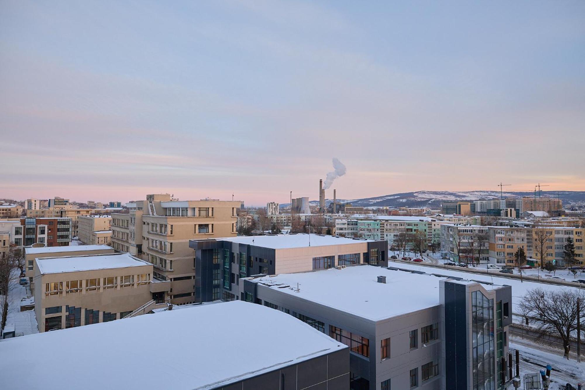 Cozy Collection Apartments At Palas Mall Iasi Exterior photo