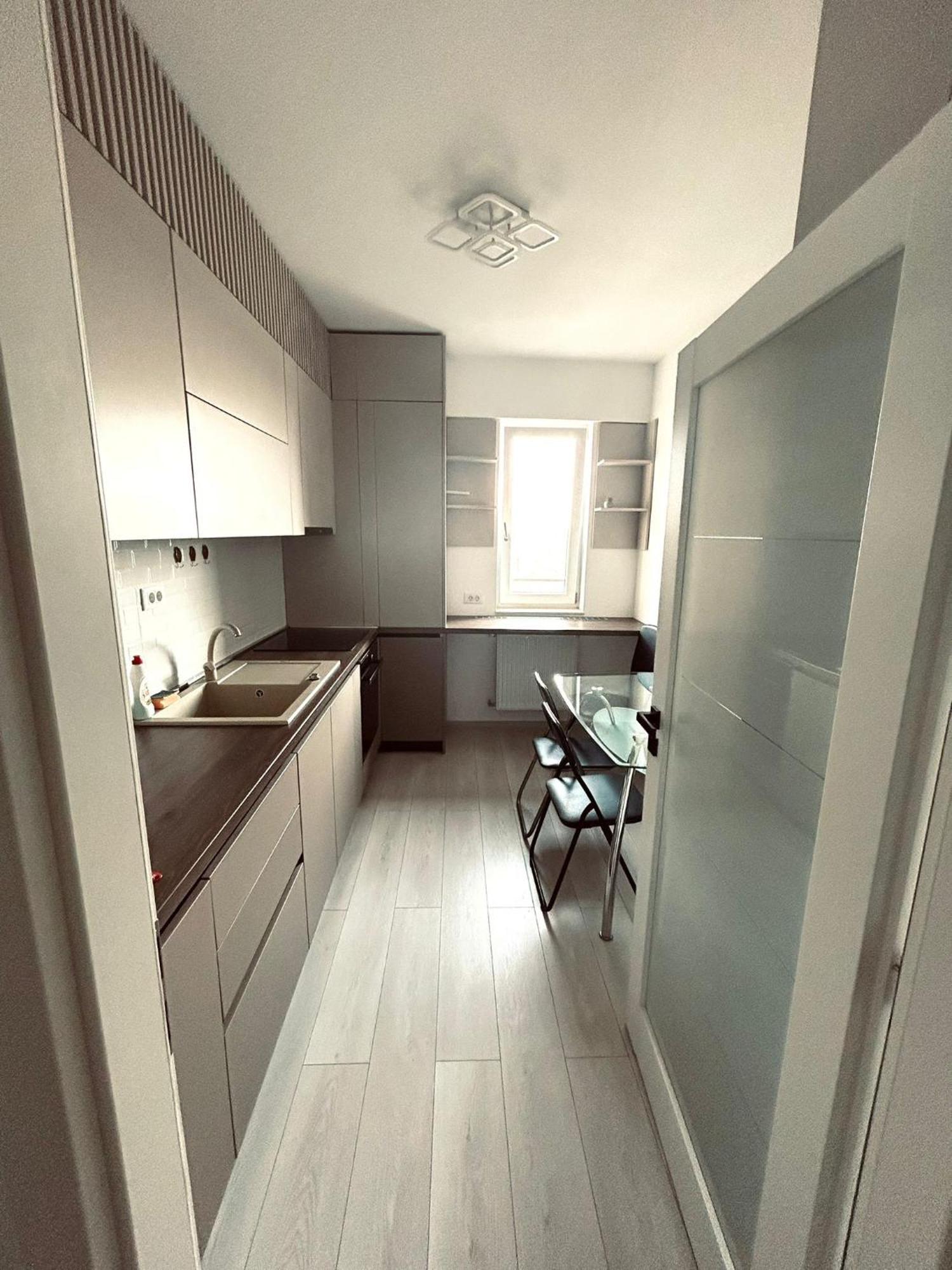 Cozy Collection Apartments At Palas Mall Iasi Exterior photo